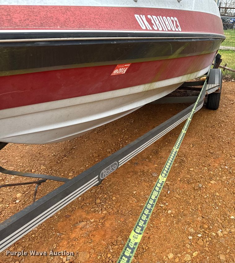 image for item EJ0346 1989 Victory VIP boat