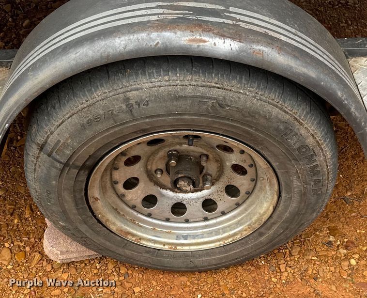 image for item EJ0346 1989 Victory VIP boat