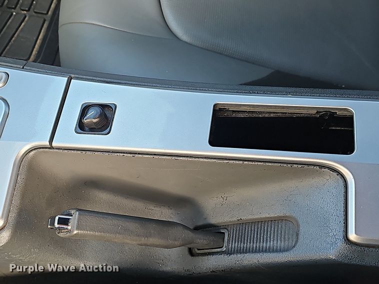 image for item EJ6103 2004 Chrysler  Crossfire  