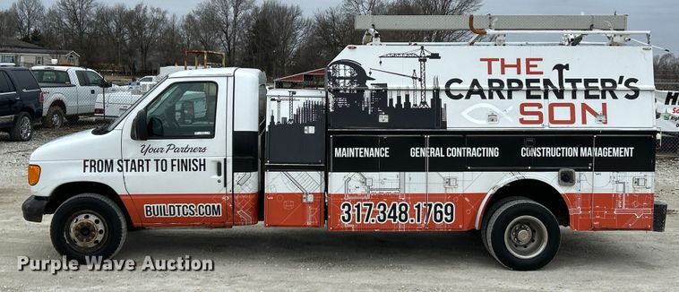 image for item EK4183 2003 Ford  E450 Super Duty utility van