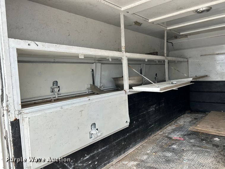 image for item EK4183 2003 Ford  E450 Super Duty utility van