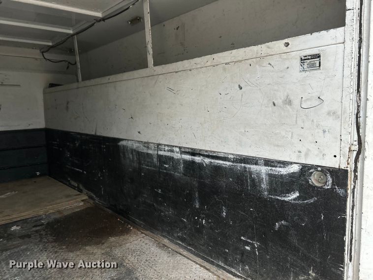 image for item EK4183 2003 Ford  E450 Super Duty utility van