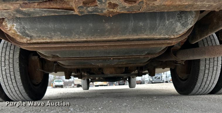 image for item EK4183 2003 Ford  E450 Super Duty utility van