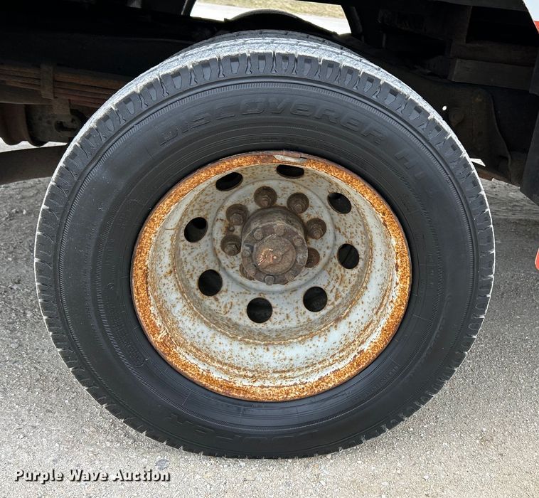 image for item EK4183 2003 Ford  E450 Super Duty utility van