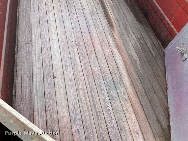 image for item EK4185 Knapheide grain bed