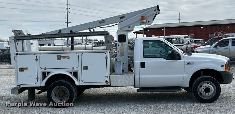 image for item EK4187 2000 Ford F450 Super Duty XL bucket truck