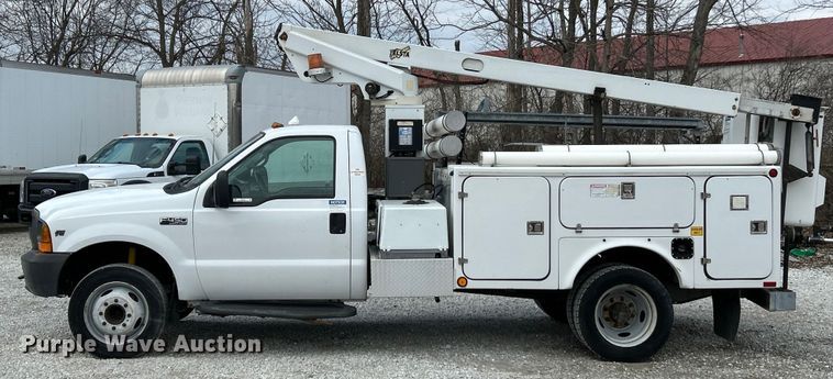 image for item EK4187 2000 Ford F450 Super Duty XL bucket truck