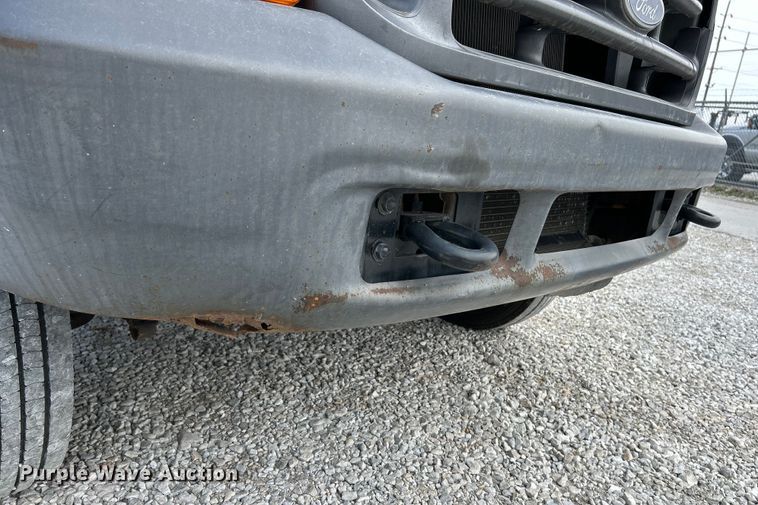 image for item EK4187 2000 Ford F450 Super Duty XL bucket truck