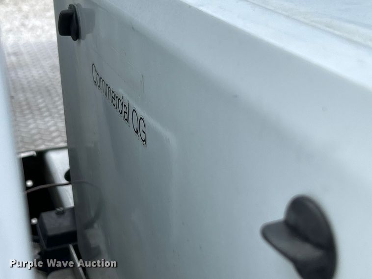 image for item EK4187 2000 Ford F450 Super Duty XL bucket truck