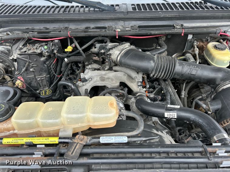 image for item EK4187 2000 Ford F450 Super Duty XL bucket truck