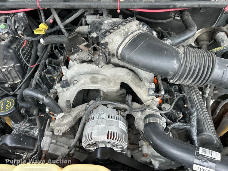 image for item EK4187 2000 Ford F450 Super Duty XL bucket truck