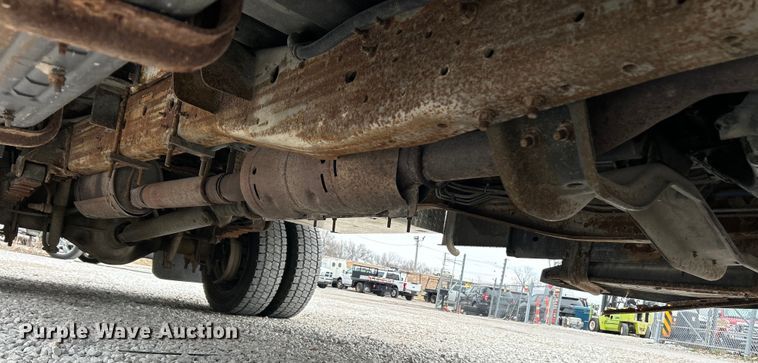 image for item EK4187 2000 Ford F450 Super Duty XL bucket truck