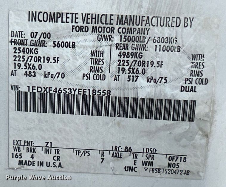 image for item EK4187 2000 Ford F450 Super Duty XL bucket truck