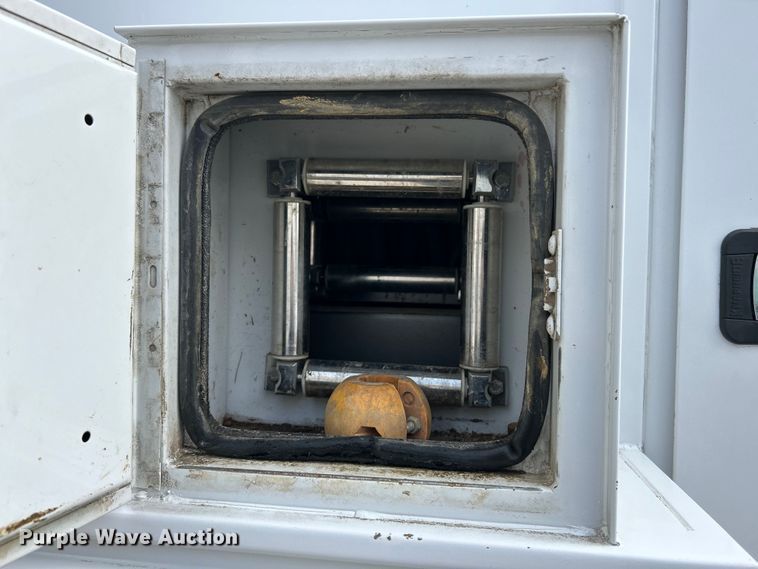 image for item EK4188 2012 Ford F550 Super Duty XL utility / service truck