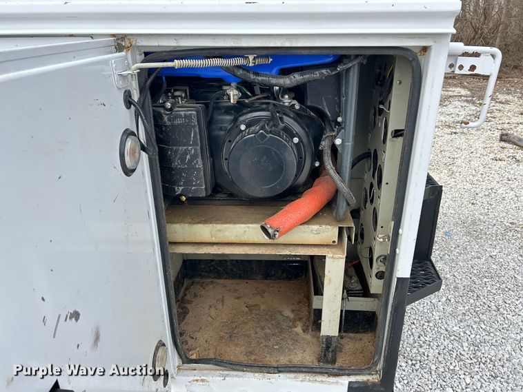 image for item EK4188 2012 Ford F550 Super Duty XL utility / service truck