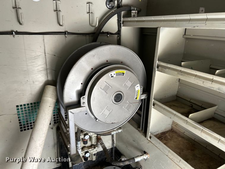 image for item EK4188 2012 Ford F550 Super Duty XL utility / service truck