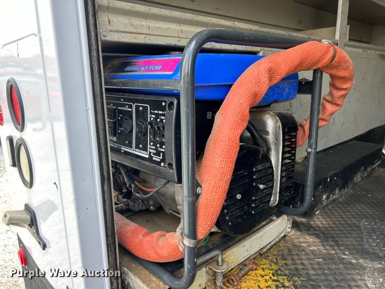 image for item EK4188 2012 Ford F550 Super Duty XL utility / service truck