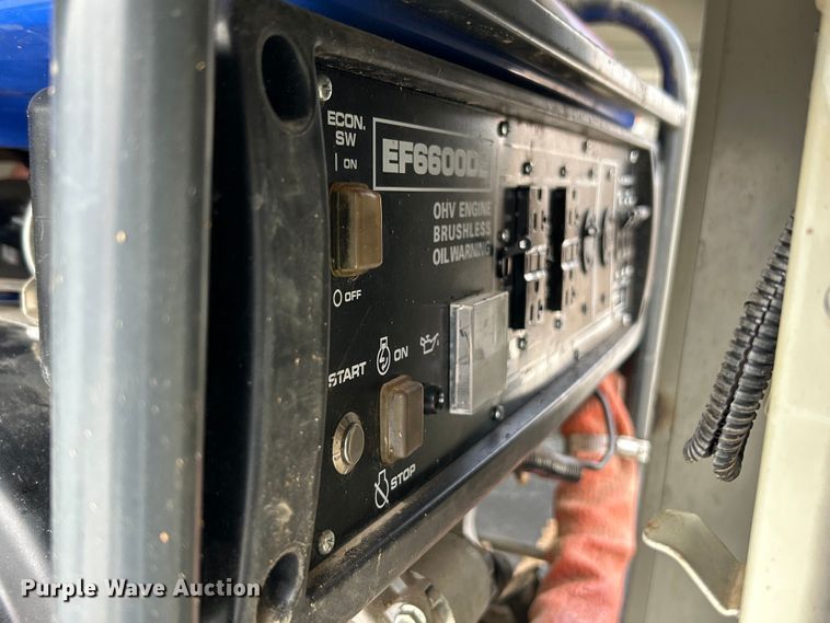 image for item EK4188 2012 Ford F550 Super Duty XL utility / service truck