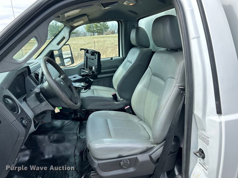 image for item EK4188 2012 Ford F550 Super Duty XL utility / service truck