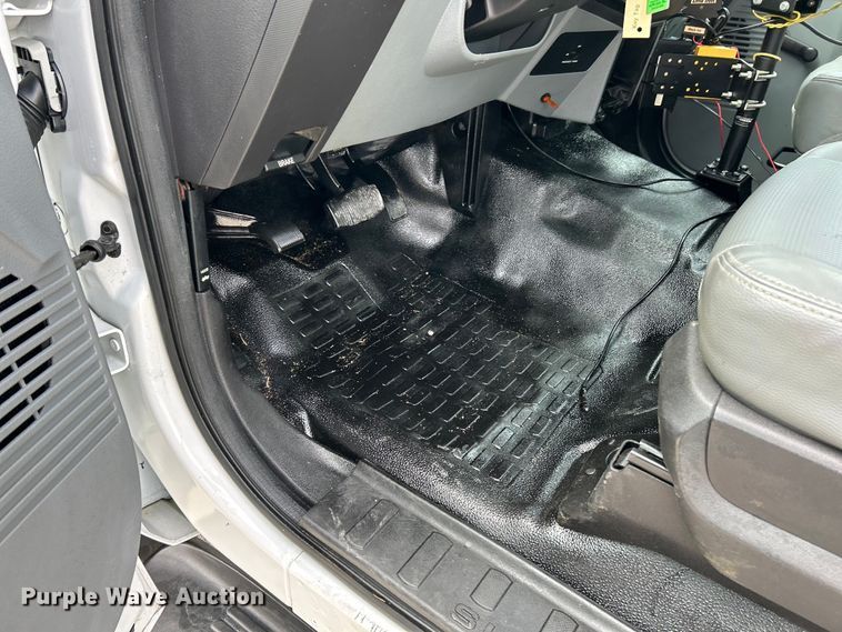 image for item EK4188 2012 Ford F550 Super Duty XL utility / service truck