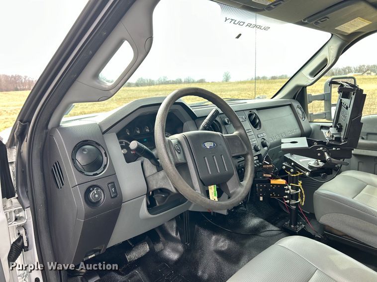 image for item EK4188 2012 Ford F550 Super Duty XL utility / service truck