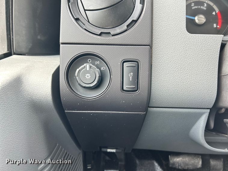 image for item EK4188 2012 Ford F550 Super Duty XL utility / service truck