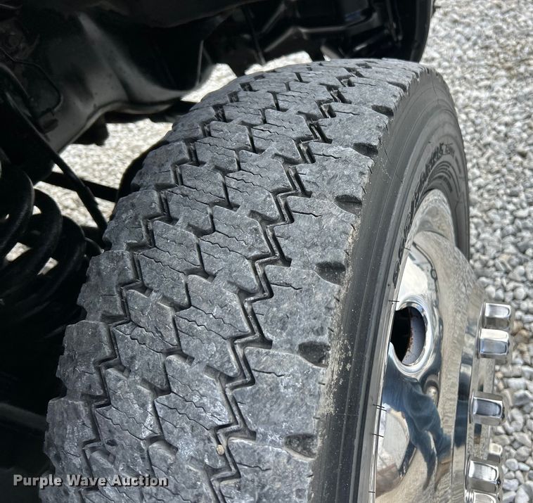 image for item EK4188 2012 Ford F550 Super Duty XL utility / service truck