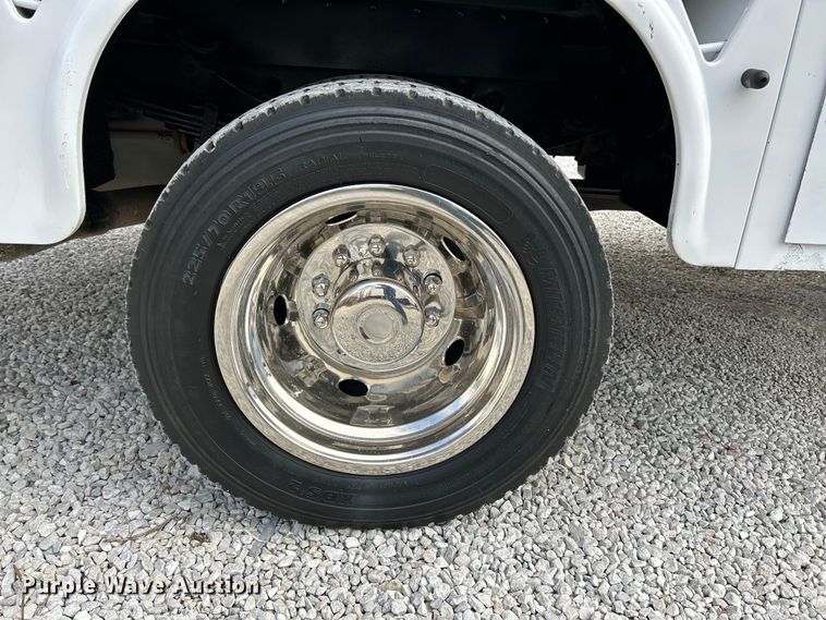 image for item EK4188 2012 Ford F550 Super Duty XL utility / service truck