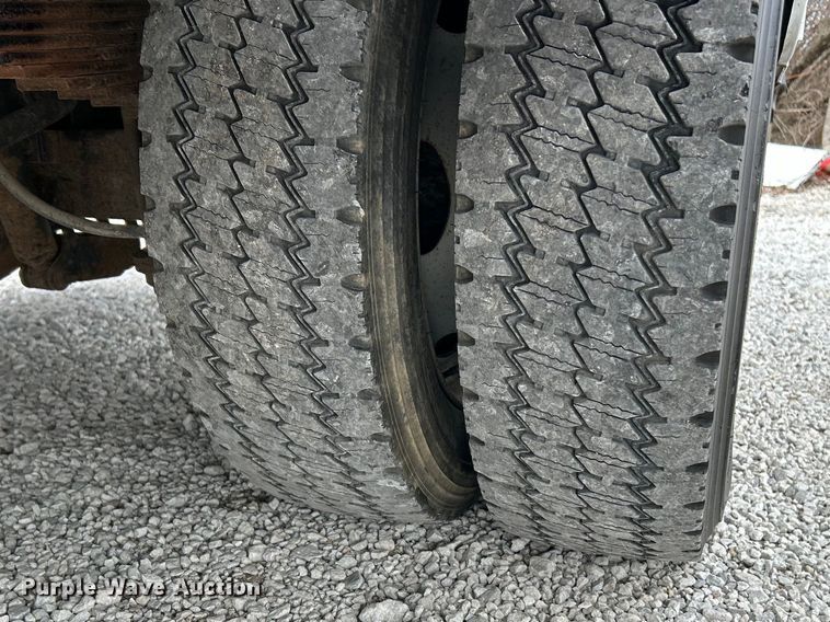 image for item EK4188 2012 Ford F550 Super Duty XL utility / service truck