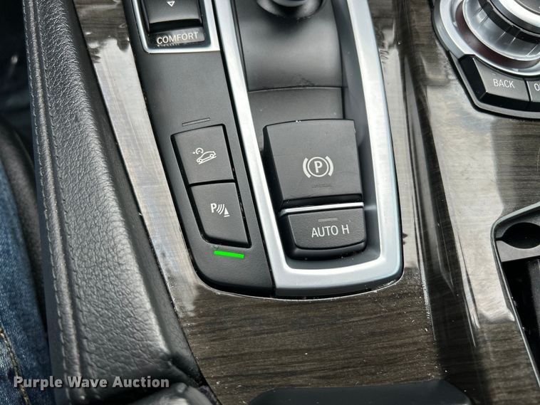 image for item EK4191 2013 BMW 528i XDrive 