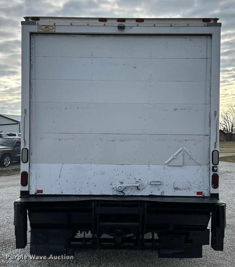 image for item EK4192 2014 Ford F450 Super Duty XL box truck