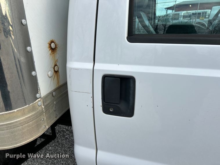 image for item EK4192 2014 Ford F450 Super Duty XL box truck