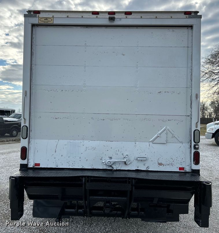 image for item EK4192 2014 Ford F450 Super Duty XL box truck