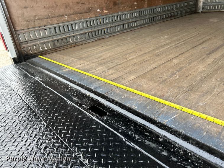 image for item EK4192 2014 Ford F450 Super Duty XL box truck