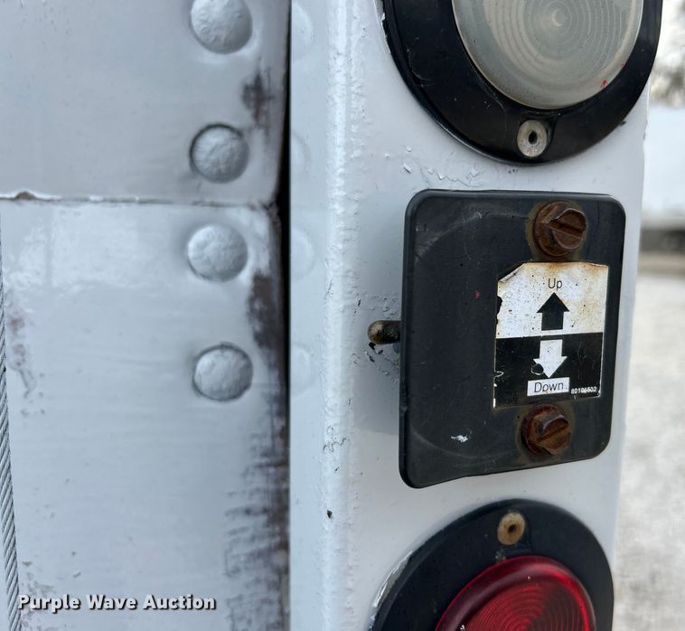 image for item EK4192 2014 Ford F450 Super Duty XL box truck