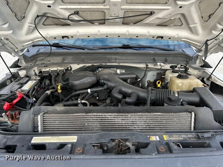 image for item EK4192 2014 Ford F450 Super Duty XL box truck