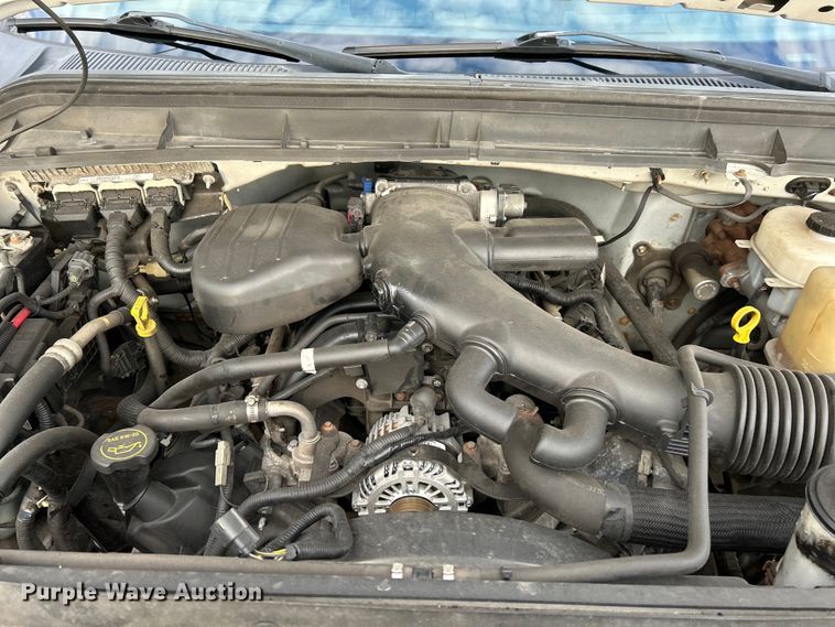 image for item EK4192 2014 Ford F450 Super Duty XL box truck