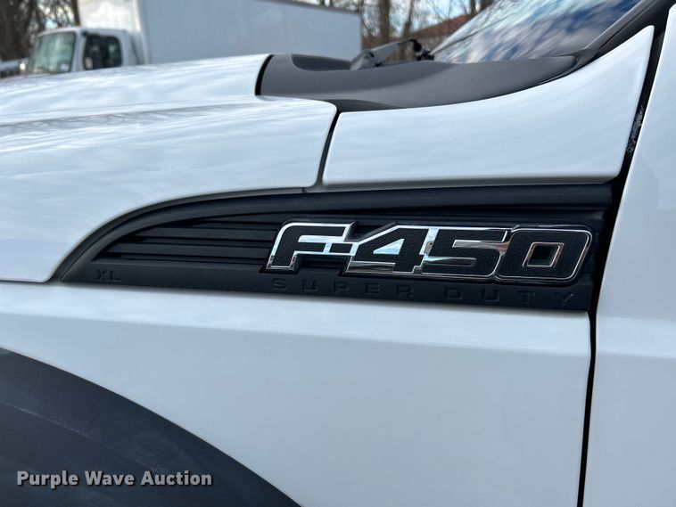 image for item EK4192 2014 Ford F450 Super Duty XL box truck