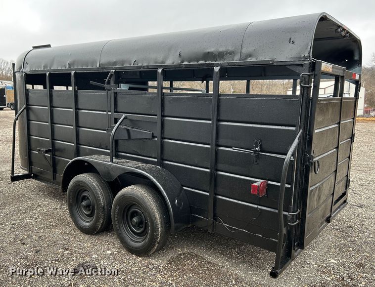 image for item EK4198 1977 W-W Trailer Mfg livestock trailer