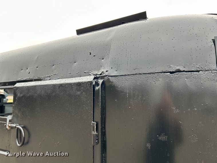 image for item EK4198 1977 W-W Trailer Mfg livestock trailer