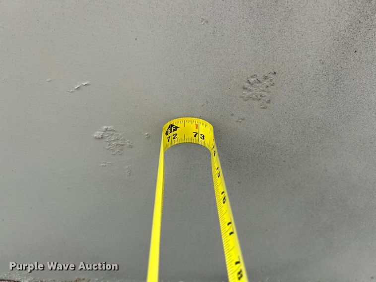 image for item EK4198 1977 W-W Trailer Mfg livestock trailer