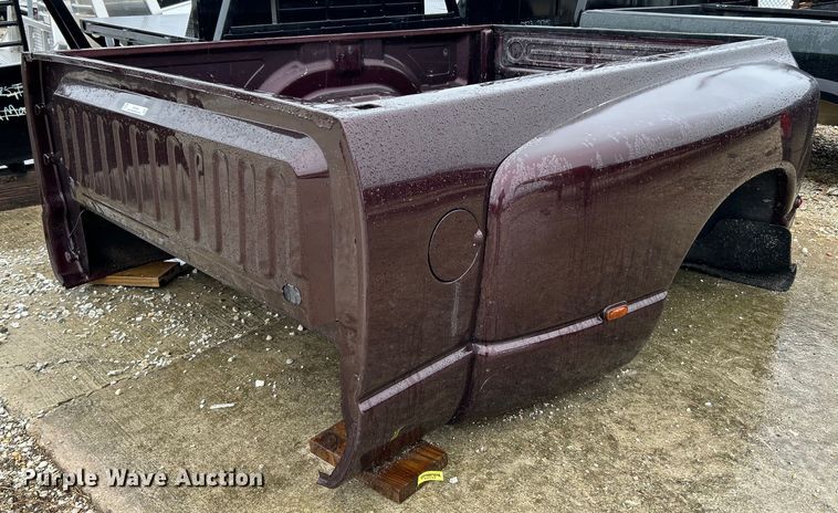 image for item EK4254 2004 Dodge  Ram 3500 pickup bed 