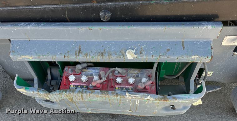 image for item EK4266 2008 JLG 3246 ES scissor lift