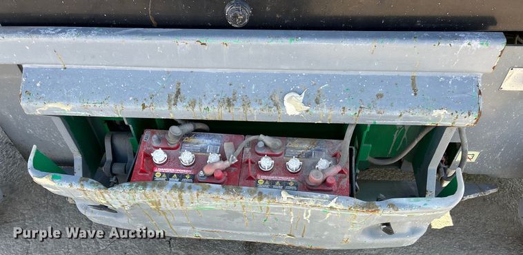 image for item EK4266 2008 JLG 3246 ES scissor lift