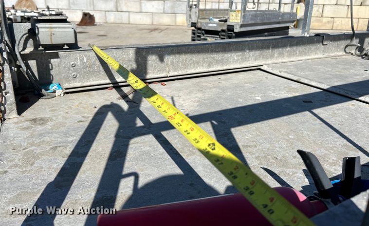 image for item EK4268 2007 JLG 3246 ES scissor lift