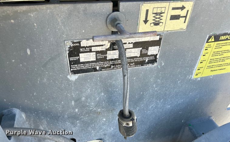 image for item EK4268 2007 JLG 3246 ES scissor lift