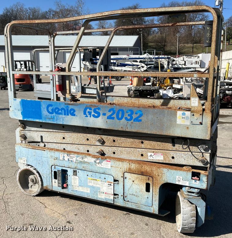 image for item EK4269 Genie GS-2032 scissor lift