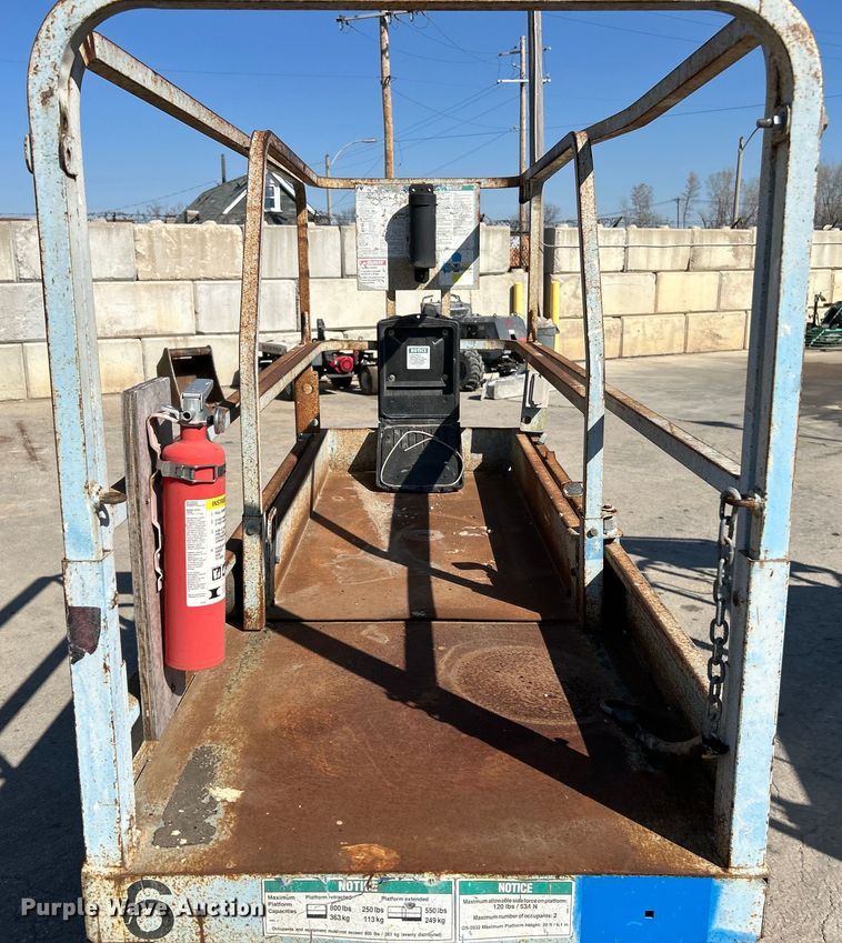 image for item EK4269 Genie GS-2032 scissor lift