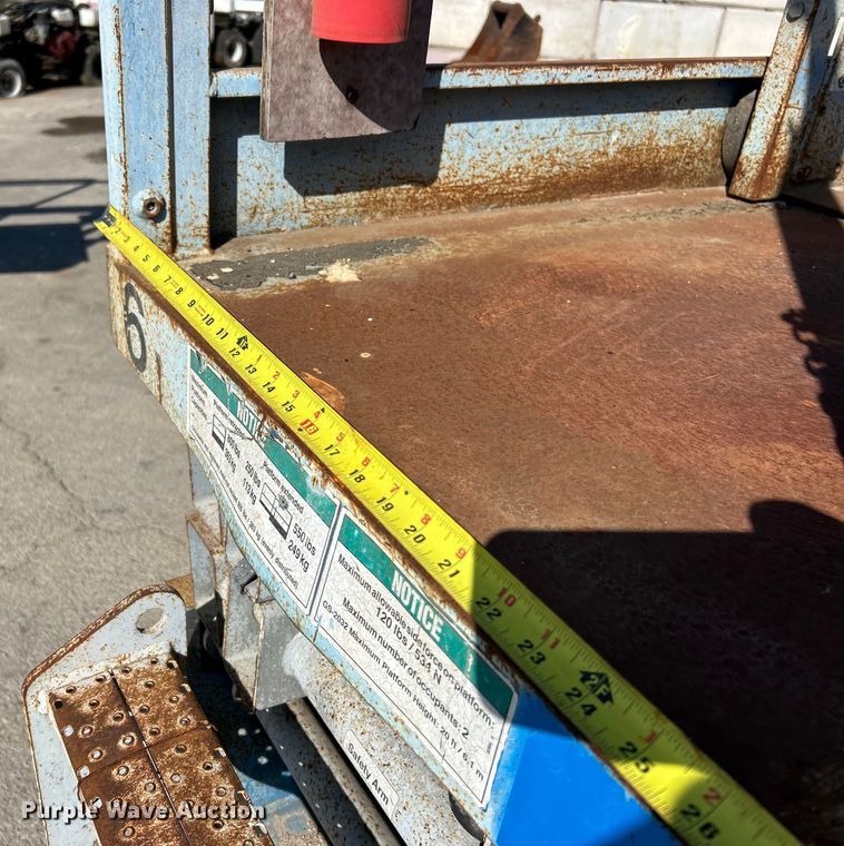 image for item EK4269 Genie GS-2032 scissor lift