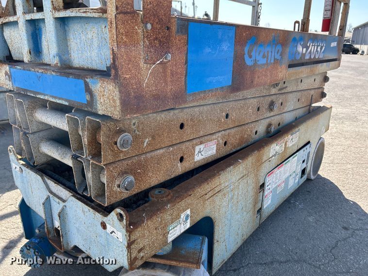 image for item EK4269 Genie GS-2032 scissor lift